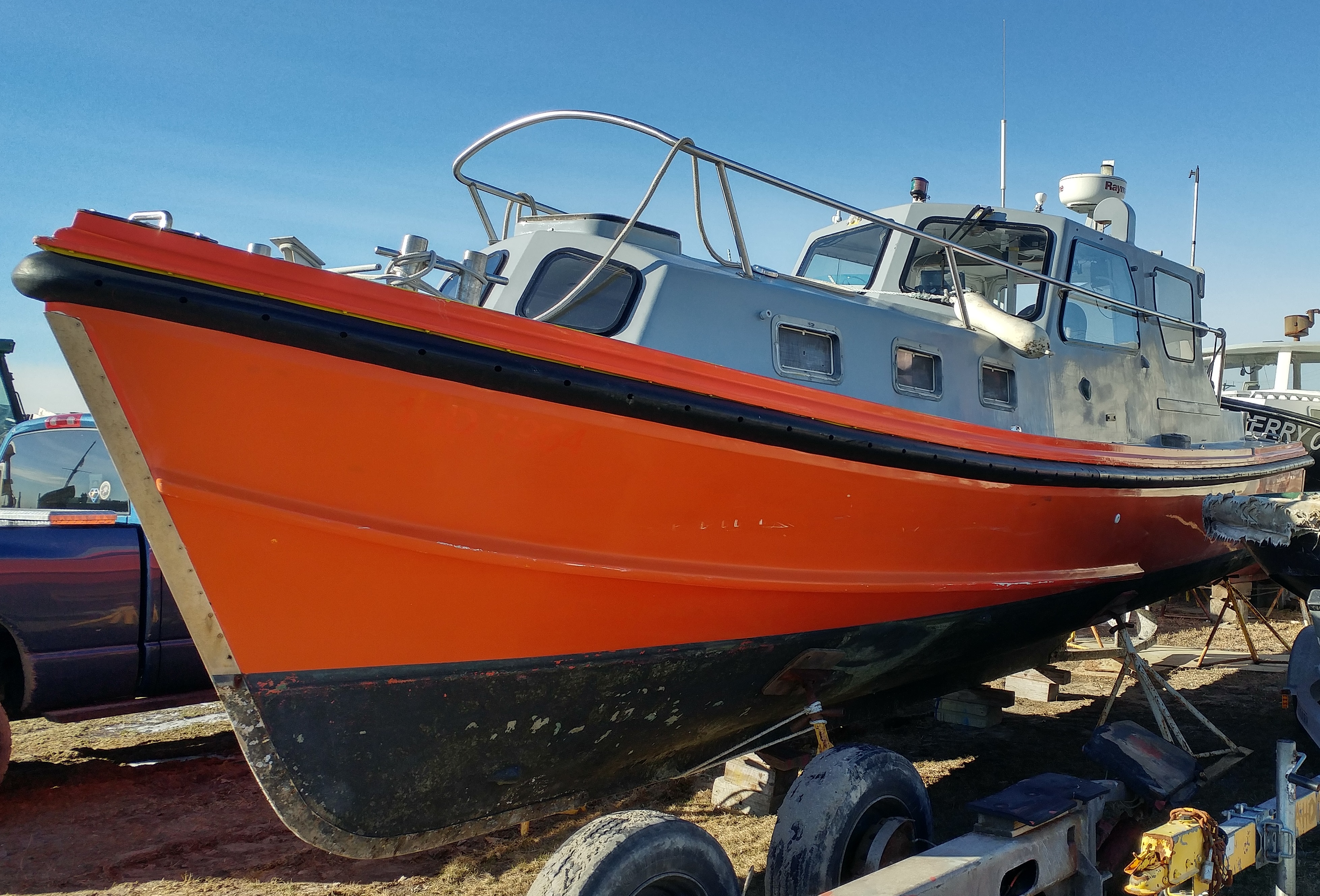 CREW BOATS SCRUTON MARINE